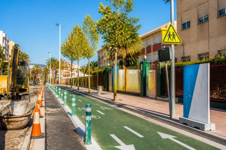 Torrevieja recibirá 206.000 € para ampliar 3,7 km de carriles bici y mejorar accesos escolares