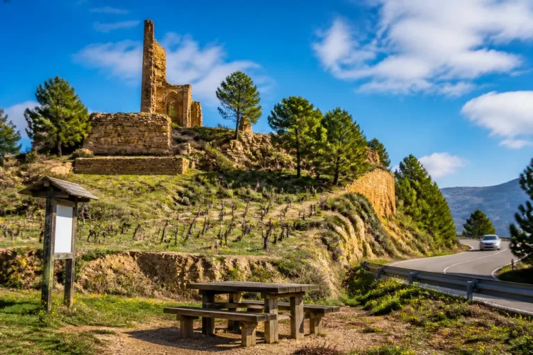 Turruncún, el pueblo fantasma de Arnedo que resiste entre ruinas y viñedos