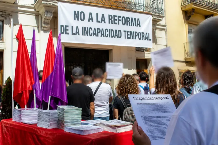 UGT plantea en Ceuta defensa del derecho a la baja y exige diálogo ante propuestas de Feijóo
